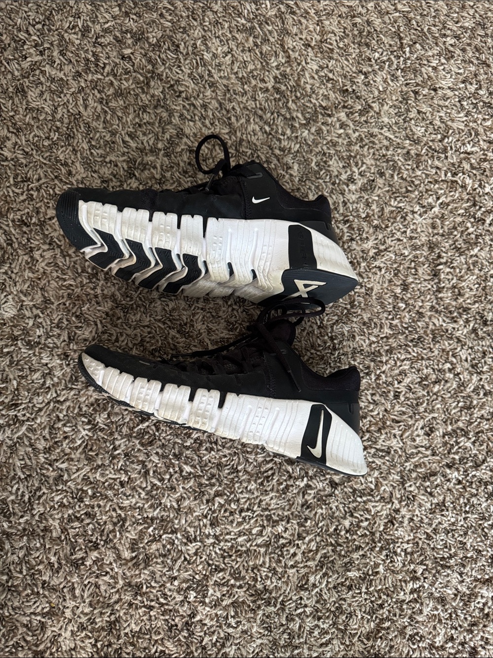 Nike Metcon 5 - Picture 2 of 4